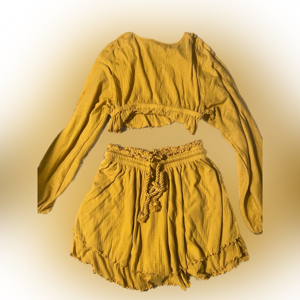Free people top and skirt set. Size xs